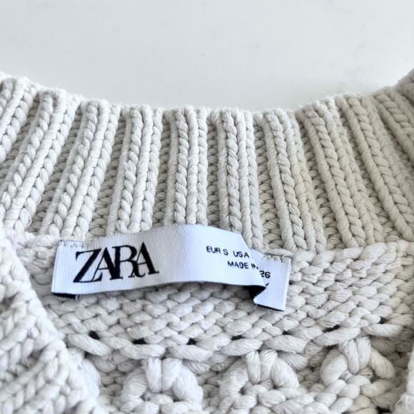 Zara ecru knit colorblock oversized vest size Small - Picture 6 of 9